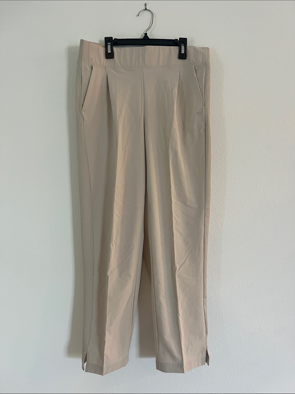 APANA Khaki Pleated Pull On Wicking Golf Pants